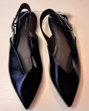 Old Navy Black Ankle Buckle Slingback Pointed Toe Women's Shoes Sz 9 NWT thumbnail 1