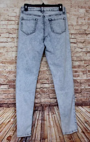 Forever 21 | Acid Wash Skinny Jeans thumbnail 2