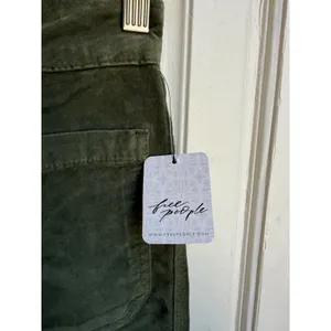 Free People Army Green Velveteen Straight Leg Patch Pocket Pants‎ Size 0 thumbnail 4