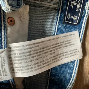 Abercrombie & Fitch Denim & White Striped Natural Rise Raw Hem Mini Skirt 26 2 thumbnail 5
