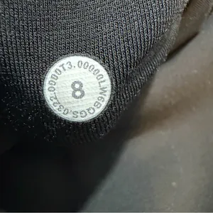 Lululemon InStill High-Rise Crop 23” Leggings Black Womens 8 SmoothCover thumbnail 8