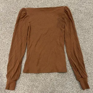 Reformation vita ribbed long sleeve top in brown toffee thumbnail 5