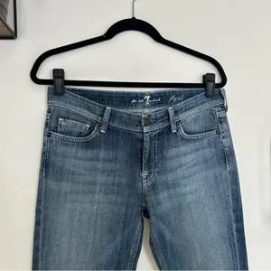 7 for All Mankind Rhinestone Pocket Bootcut Denim‎ Blue Jean Size 29 thumbnail 3
