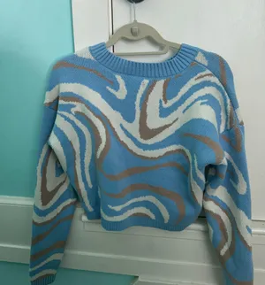 blue patterned sweater thumbnail 1