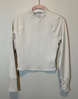 Athleta Softluxe Top Women's Small Gray Mock Neck Raglan Thumbhole thumbnail 1