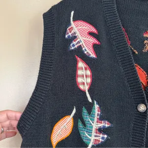 Vintage Karen Scott Black Cardigan Sweater Vest Large Fall Fruit Bear Embroidery thumbnail 2