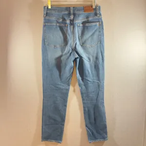 542 | Madewell The Perfect Vintage Womens 26‎ High Rise Tapered Denim thumbnail 2