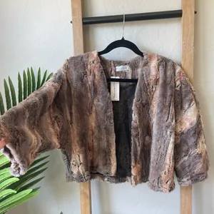 NWT Faux Fur Open Front Jacket Shrug - Taupe Multicolored thumbnail 2