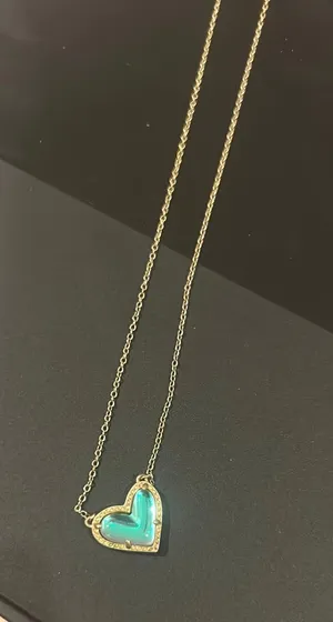 Kendra Scott Necklace Elisa heart thumbnail 1