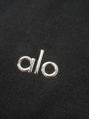 NWT Alo Unisex Accolade Crew Neck Pullover in Black Relaxed Fleece Sweatshirt M thumbnail 5