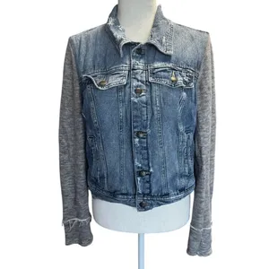 Free People Distressed Denim Jacket Mixed Fabric Knit Sleeve Moto Trucker Size M thumbnail 4