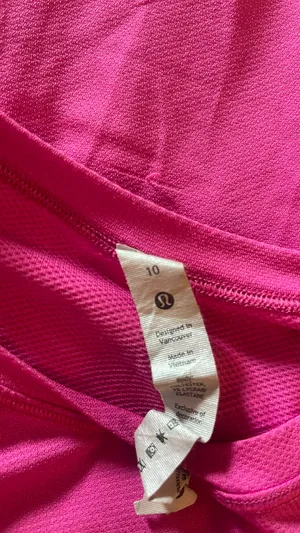 Lululemon Long Sleeve thumbnail 2