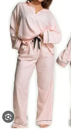 Victoria's Secret Flannel Popover Long Pajama Set-Pink & White -Size L- 26926857 thumbnail 1