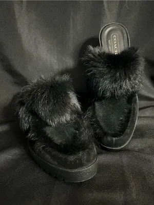 Coach Women’s Vintage Kaela Black Genuine Rabbit Fur Suede Platform Slides 7.5 thumbnail 1