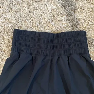 NWT NIKE Dri-Fit Ultra High Waisted 3” Brief Lined Shorts thumbnail 3