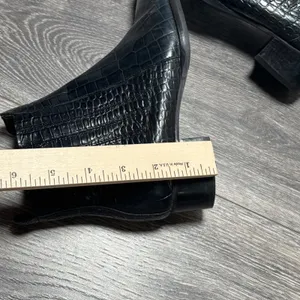 Trotters Black Croc Embossed Booties Square Toe Side‎ Zip Block Heel Size 5M thumbnail 12