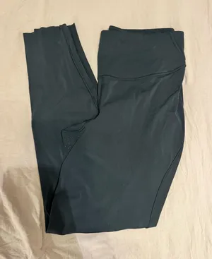 Lululemon Wonder Under Leggings thumbnail 1