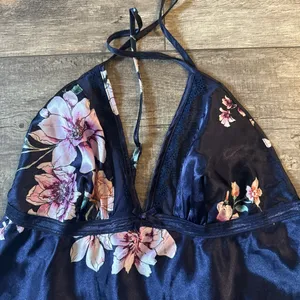 Slip nightgown apt 9 thumbnail 2