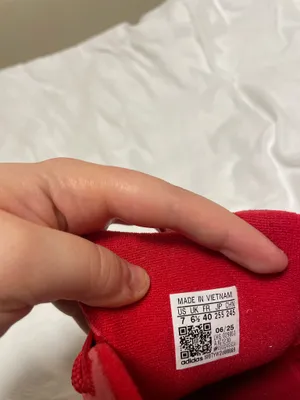 Red Adidas Campus 00s thumbnail 6