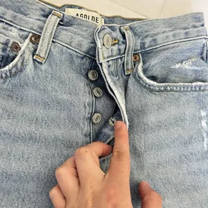Agolde Long Parker Distressed Denim‎ Shorts Light Wash Button-Fly Womens 24 thumbnail 4