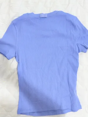 SKIMS T-Shirt thumbnail 3