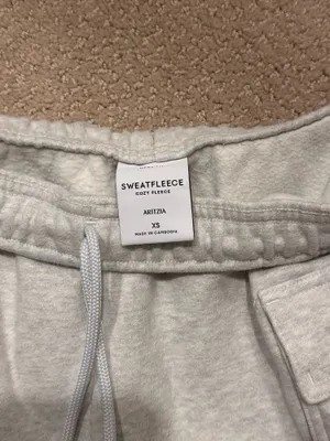 Aritzia TNA Fleece Cozy Shorts thumbnail 2