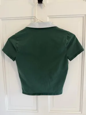 Hollister Preppy Cropped Polo Top Women’s Small thumbnail 4