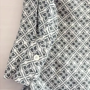 Zara Linen Floral‎ Print Button-up Shirt Tunic, 3/4 Sleeve, White/Blue XSmall thumbnail 5