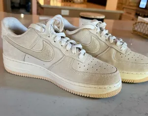 Nike Air Force Retro white cream tennis shoe thumbnail 1