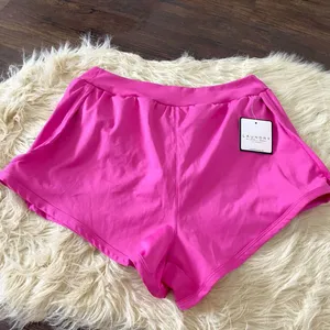 NWT Bright Pink High Rise Running Workout Shorts M Laundry by Shelli Segal thumbnail 3