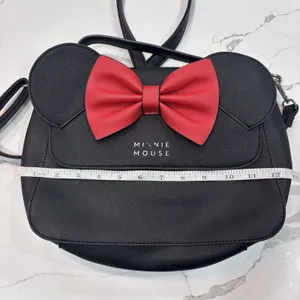 Disney Loungefly Minnie Mouse Black Crossbody Handbag Red Bow thumbnail 8