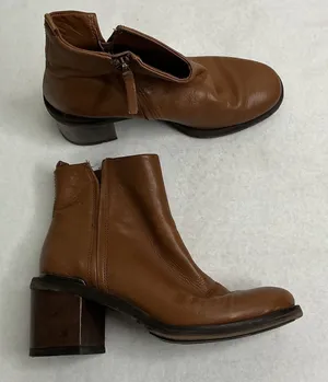 Franco Sarto Kessa Brown‎ Leather Side Zip Block Heel Ankle Boots Women 7.5 thumbnail 1