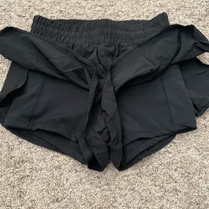 Cotton on body size medium shorts with built in biker shorts thumbnail 3