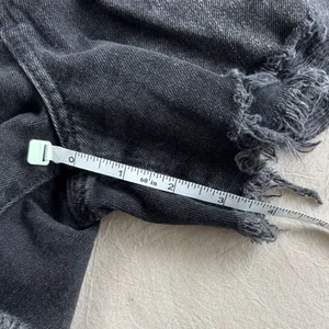 American Eagle 90s Boyfriend Short thumbnail 8