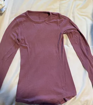 Lululemon Hold Tight Long Sleeve thumbnail 1