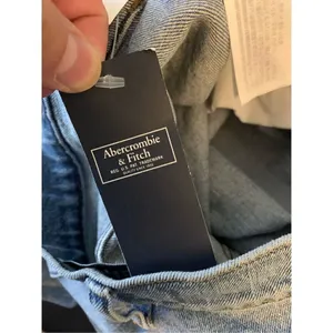 Abercrombie and Fitch The 90's Straight Ultra High Rise Curve Love 34 18 NEW thumbnail 7