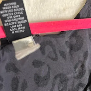 Torrid Leopard Print Babydoll Top Womens Plus Size‎ 2 2X Grey Black Frayed Hem thumbnail 3