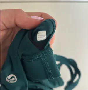 Lululemon Energy Sports Bra thumbnail 4