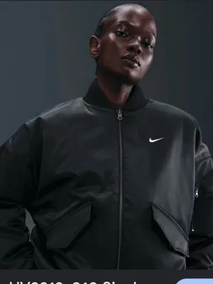 Nike Sportswear Therma-Fit Reversible Bomber Jacket Women’s Small Tall NEW thumbnail 3