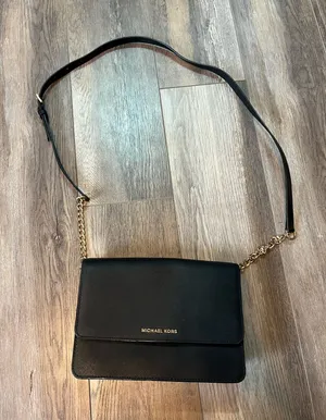 Michael Kors Black Crossbody Bag thumbnail 1