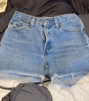 Levi’s Cut Off Short thumbnail 1