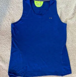 Under Armour Semi-Fitted Heat Gear Tank thumbnail 1