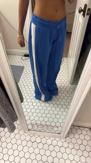 Brandy Melville sweats thumbnail 2
