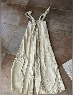 Zara wide leg jumpsuit small sage green thumbnail 1