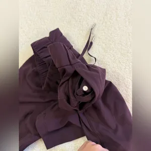 lululemon on the fly pant size 2 thumbnail 6