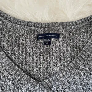 American Eagle Grey Sweater V-neck thumbnail 2