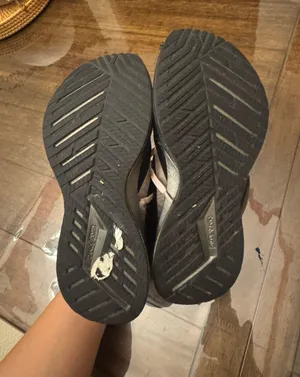 Black Size 8 thumbnail 6