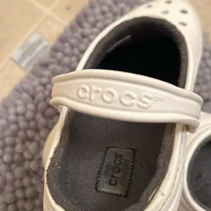 Crocs sandals slip-On Strap Shoe faux Fur Solid white Men's Size 9 thumbnail 6