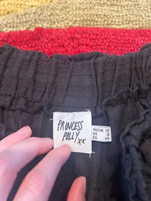 Princess Polly Black Mini Ruffle Skirt Lightweight Material Women’s Size 8 thumbnail 3