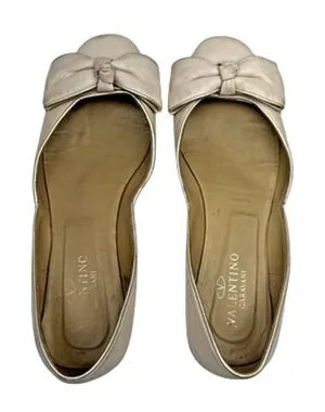 Valentino Garavani Bow Ballet Flats Size 38.5/7.5 Blush Pink Nude Nubuck Leather thumbnail 1